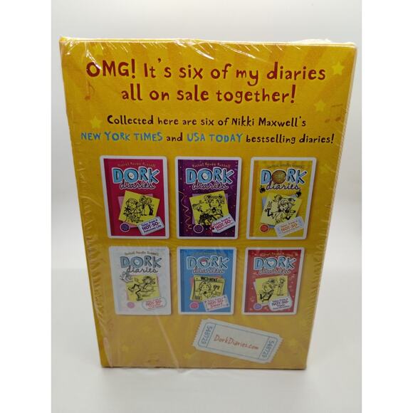Dork Diaries Books 1-6 Softcover Rachel Renee Russell - New - Picture 3 of 4